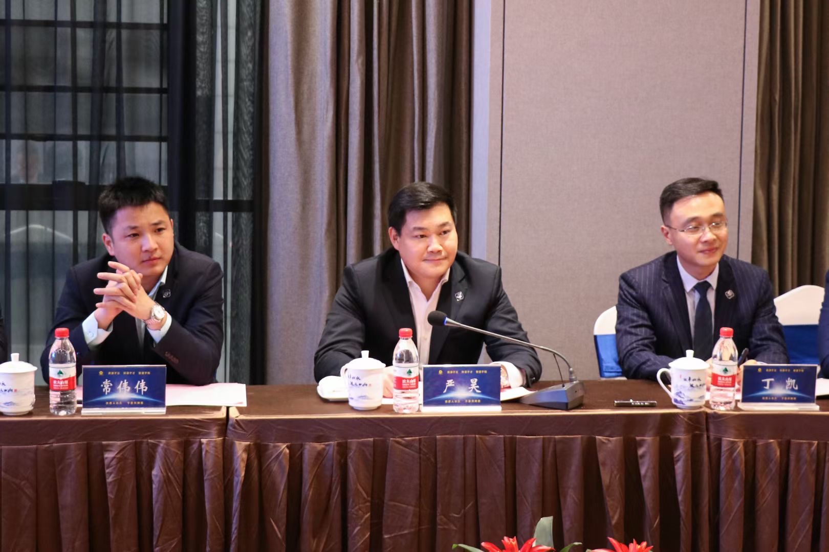 1606118988337085083.jpg 昊中標(biāo)_20201123160821.jpg