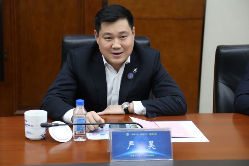 1606478153134000114.jpg 昊主席和防城港市市長(zhǎng)會(huì)談的照片_20201127183428.jpg