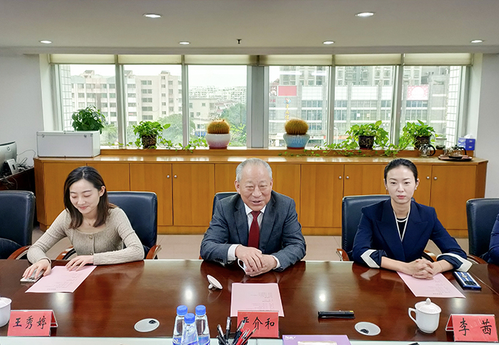 1670216001164030880.jpg 嚴(yán)介和理事長(zhǎng)應(yīng)邀同廣東省中山市石岐街道黨工委書(shū)記勞國(guó)南會(huì)談1.jpg