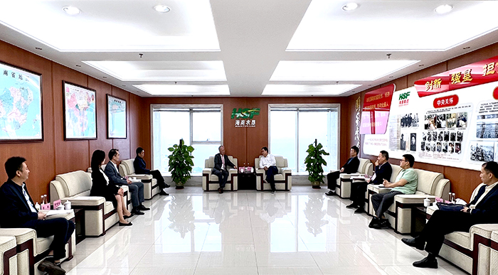 1670399486095012962.jpg 嚴(yán)介和理事長與包洪文會(huì)談2.jpg