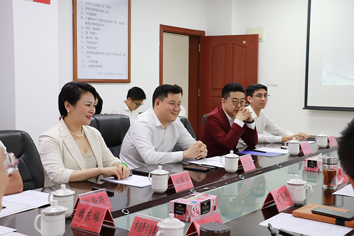 20230419嚴昊主席同廣東雷州市委書記吳松江會談3.jpg