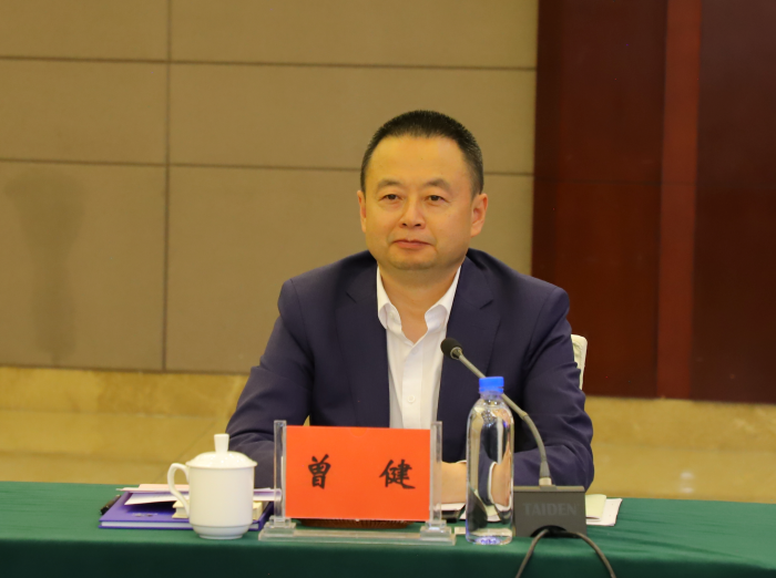 同新疆博州黨委副書記王貴駟、常務(wù)副州長曾健會談1.png