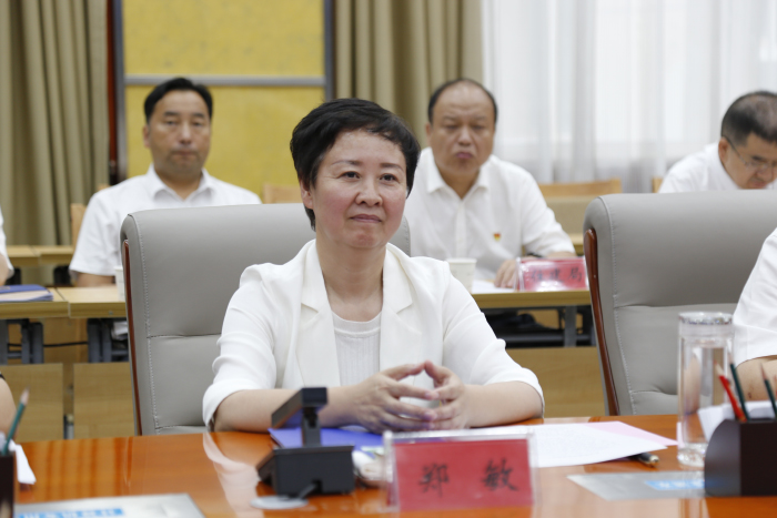 20230728嚴昊出席太平洋建設(shè)與新疆昌吉回族自治州人民政府簽約儀式1.jpg